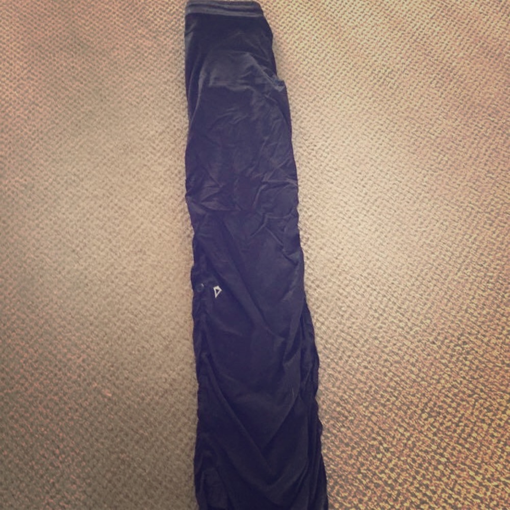 Ivivva pants